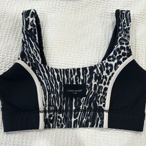 Black and Gray Women's Sports Bra & matching leggings set